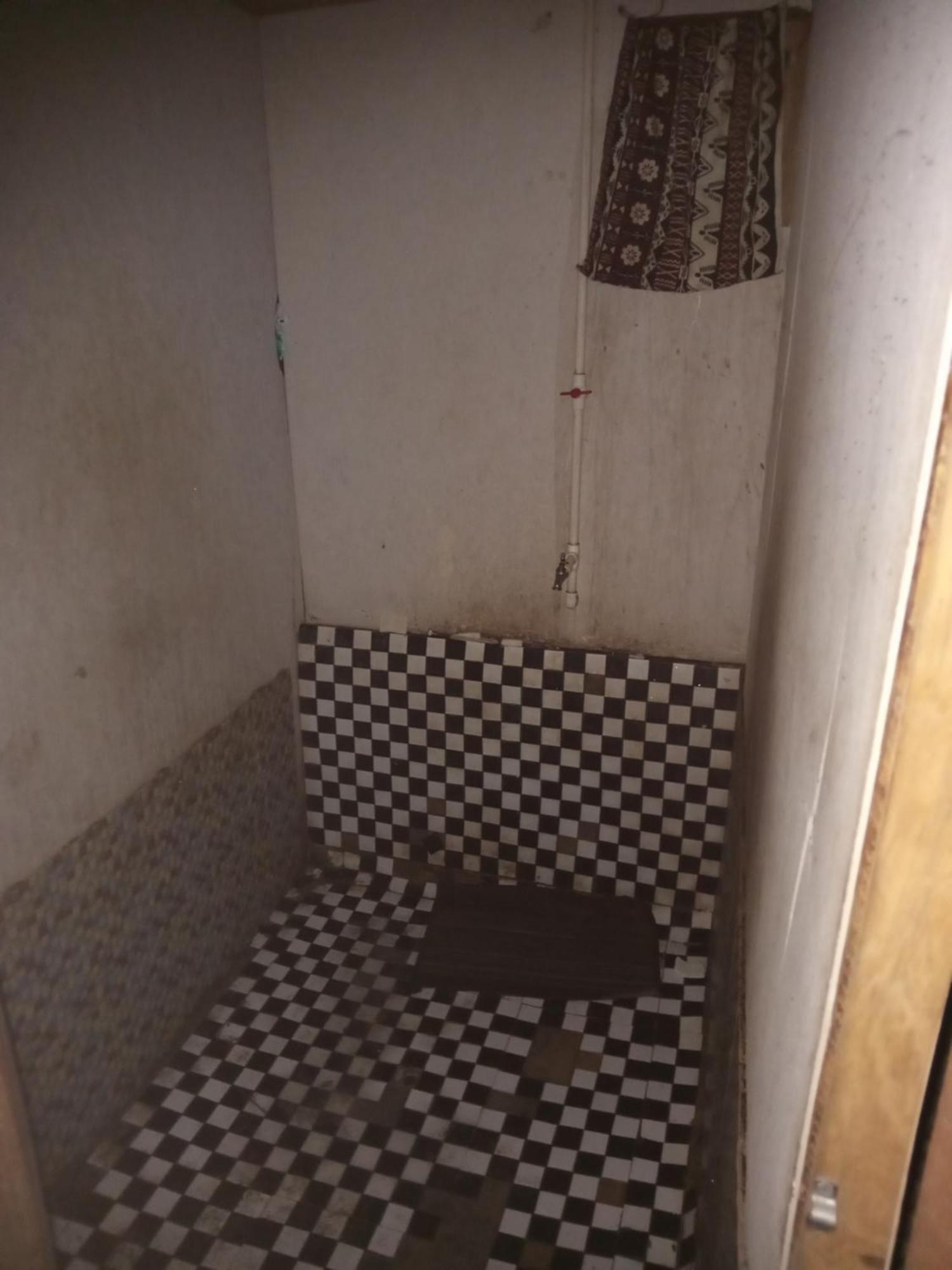 Lusis Homestay لوتوكا المظهر الخارجي الصورة