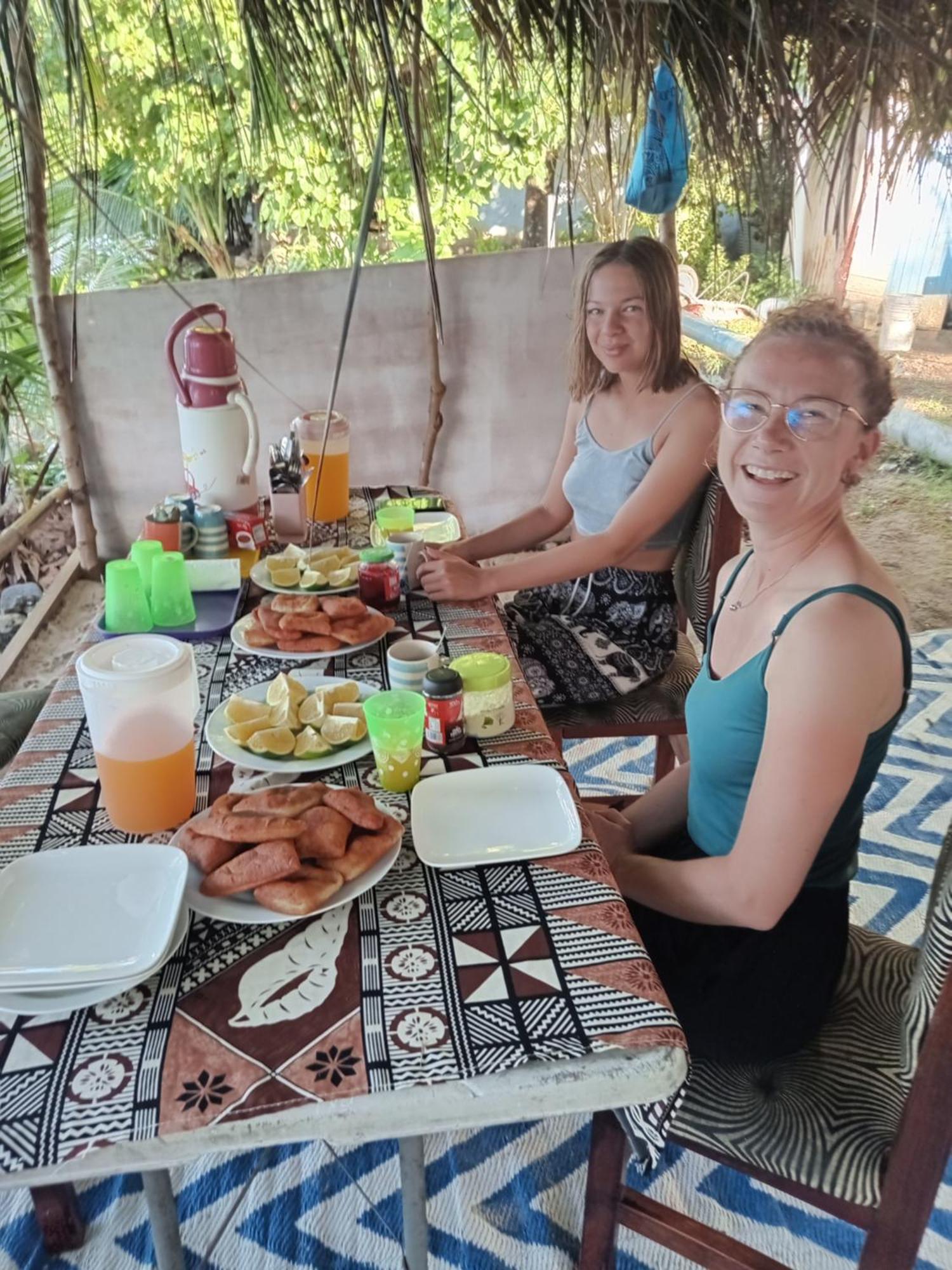 Lusis Homestay لوتوكا المظهر الخارجي الصورة